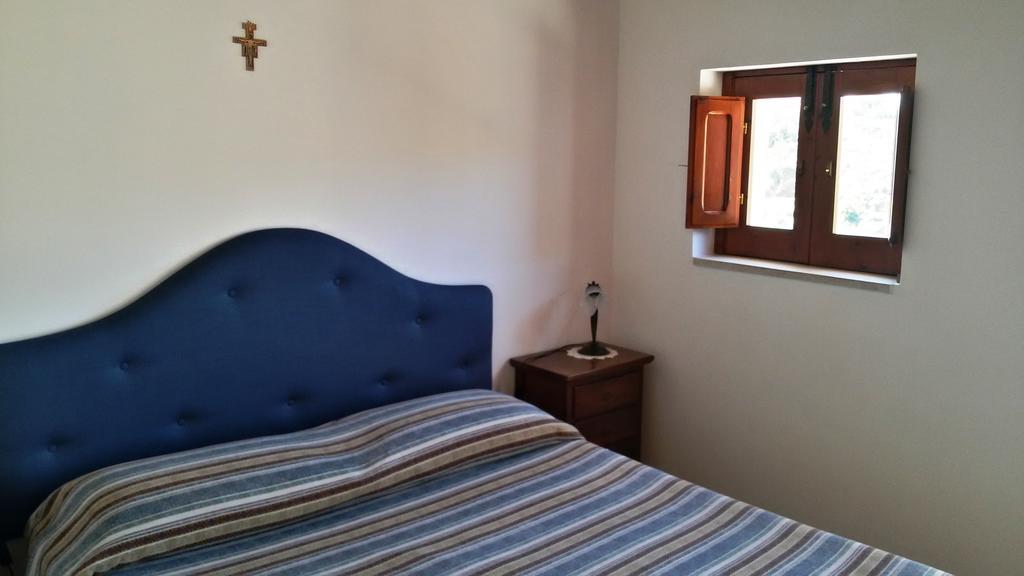 La Suma Sumalia Bed & Breakfast Noto Bilik gambar
