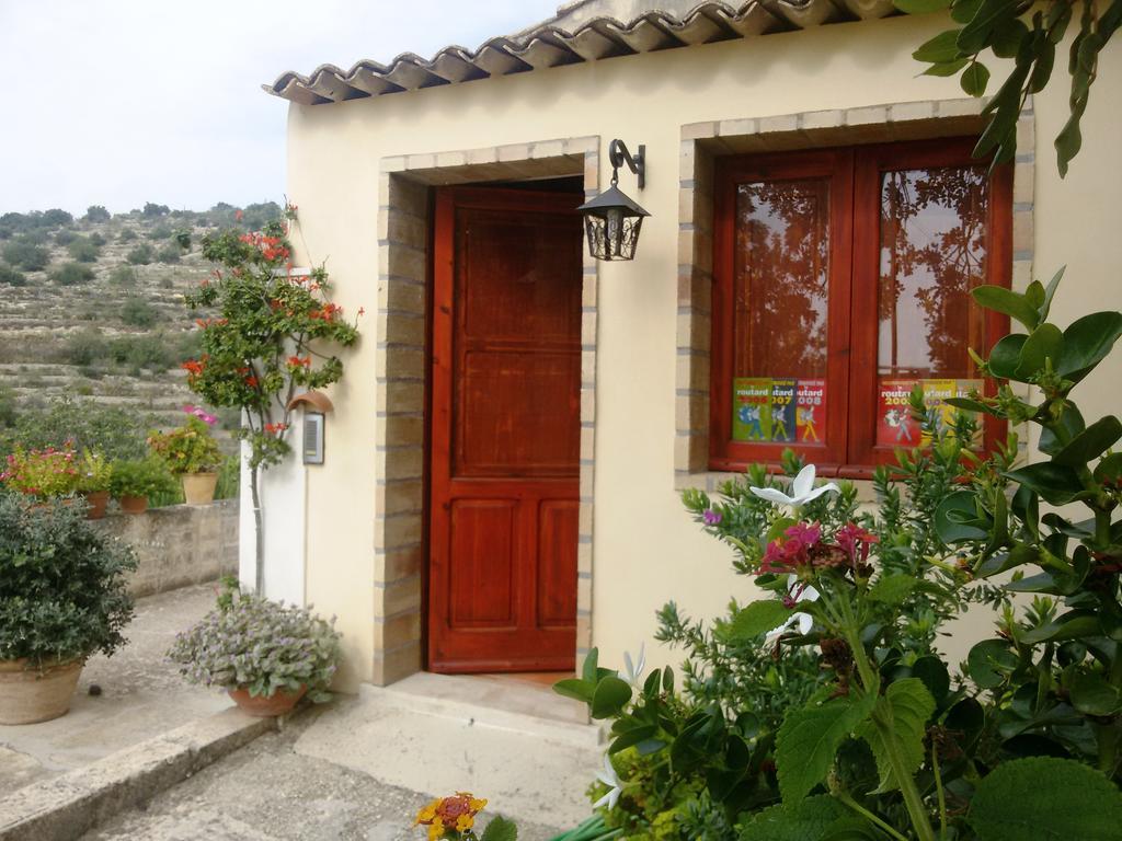 La Suma Sumalia Bed & Breakfast Noto Luaran gambar