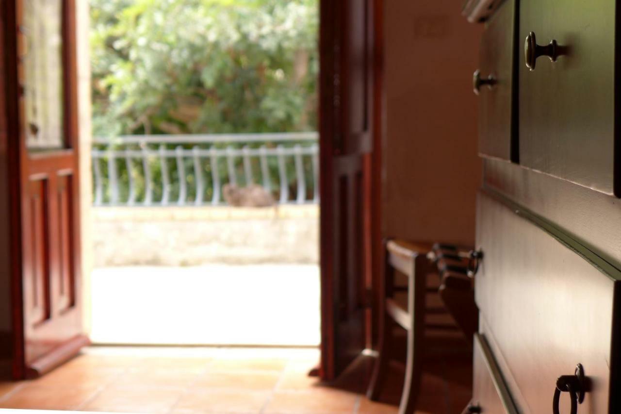 La Suma Sumalia Bed & Breakfast Noto Luaran gambar
